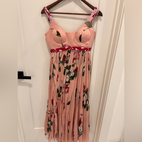 Mahima Mahajan Custom lehenga - Picture 3 of 9